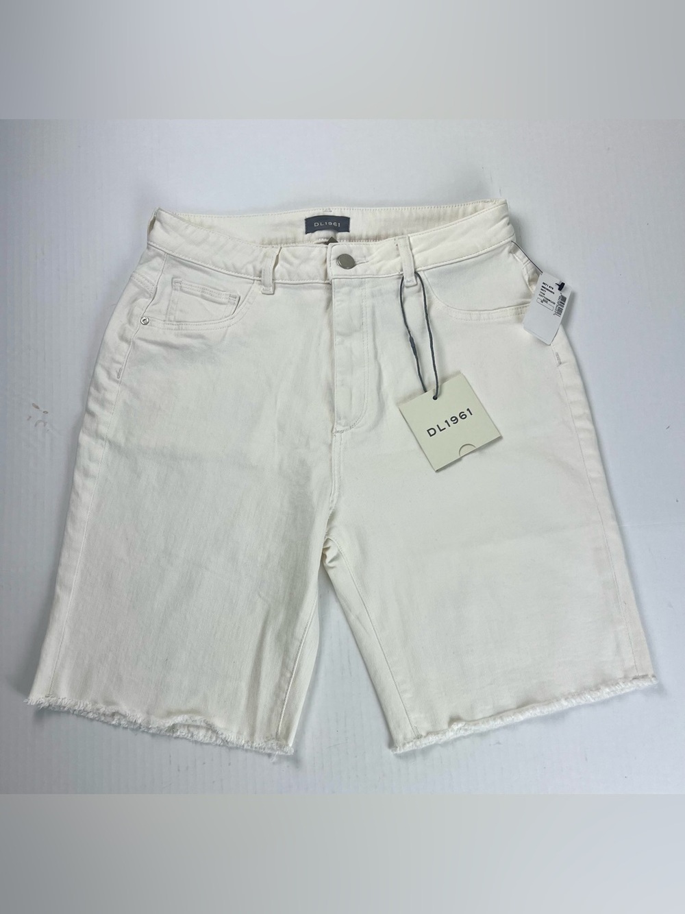 DL 1961 Jerry Bermuda Shorts High Rise Raw Hem - Picture 2 of 11